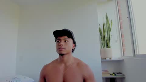 Snapshot of xavier_colleman chatting on 09/09/25, 08:30 Xavier online show from 09/09/25, 08:30