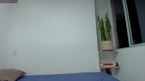 Snapshot of xavier_colleman chatting on 10/20/25, 11:49 Xavier online show from 10/20/25, 11:49