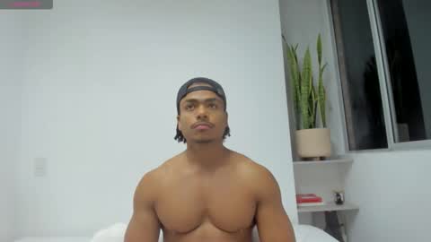 Snapshot of xavier_colleman chatting on 11/28/25, 12:24 Xavier online show from 11/28/25, 12:24