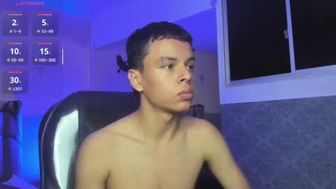 xavier fox   online show from 11/04/25, 03:49