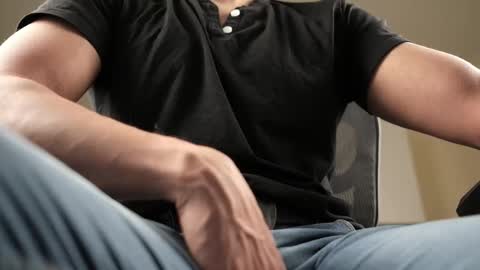 Snapshot of xavierloyd3 chatting on 11/14/25, 02:16 xavierloyd3 online show from 11/14/25, 02:16