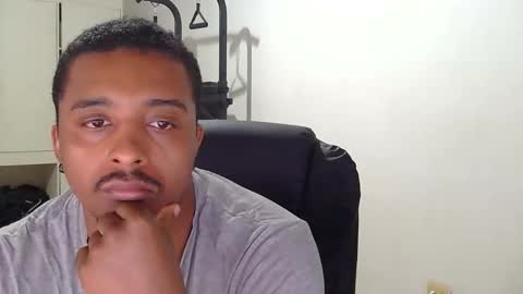 Snapshot of xaviermillerxxx chatting on 05/03/26, 04:24 Xavier Miller online show from 05/03/26, 04:24