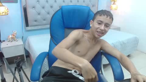 xavii_18_ online show from 01/22/25, 06:10