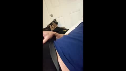 Snapshot of xblenx chatting on 04/21/26, 01:29 xblenx online show from 04/21/26, 01:29