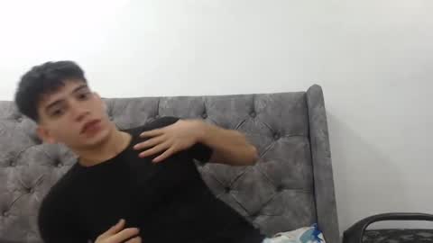 max online show from 10/26/25, 07:03