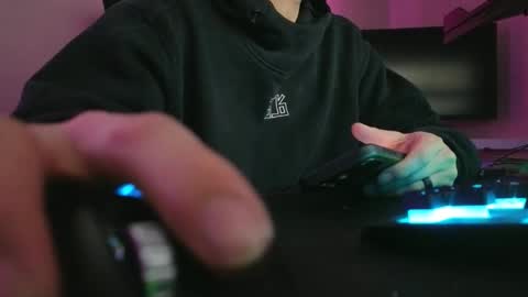 Snapshot of xburst chatting on 02/02/26, 01:37 xburst online show from 02/02/26, 01:37