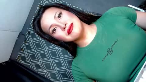 Snapshot of xcalisthra_69x chatting on 03/26/26, 07:41 Godess Lucy online show from 03/26/26, 07:41