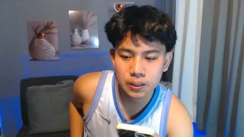 Snapshot of xcigbatecum chatting on 03/16/26, 01:15 Charlie online show from 03/16/26, 01:15