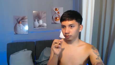 Snapshot of xcigbatecum chatting on 03/21/26, 08:19 Charlie online show from 03/21/26, 08:19