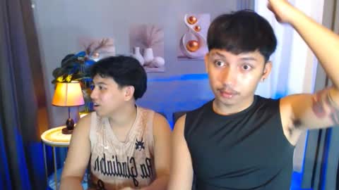 Snapshot of xcigbatecum chatting on 04/05/26, 08:33 Charlie online show from 04/05/26, 08:33