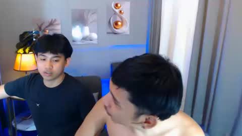 Snapshot of xcigbatecum chatting on 04/09/26, 06:41 Charlie online show from 04/09/26, 06:41