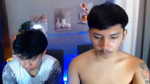 Snapshot of xcigbatecum chatting on 04/11/26, 02:49 Charlie online show from 04/11/26, 02:49