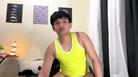 Snapshot of xcigbatecum chatting on 06/16/26, 05:37 Charlie online show from 06/16/26, 05:37