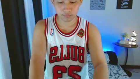 Snapshot of xcigbatecum chatting on 06/24/26, 10:25 Charlie online show from 06/24/26, 10:25