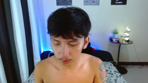 Snapshot of xcigbatecum chatting on 06/27/26, 05:23 Charlie online show from 06/27/26, 05:23