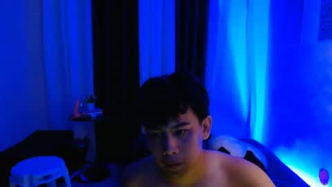 Snapshot of xcigbatecum chatting on 07/19/26, 09:13 Charlie online show from 07/19/26, 09:13