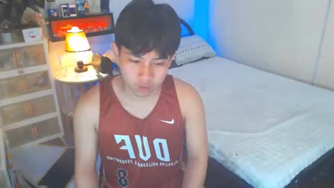 Snapshot of xcigbatecum chatting on 07/31/26, 04:17 Charlie online show from 07/31/26, 04:17