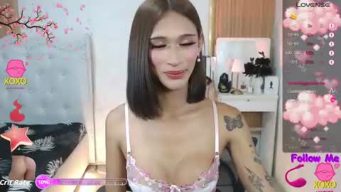 Snapshot of xclassyanisha chatting on 06/18/26, 09:14 I LOVEE TO TRAVEL AROUND THE WORLD online show from 06/18/26, 09:14
