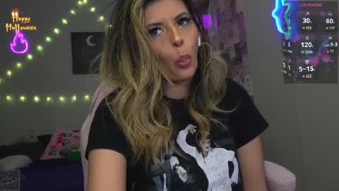 spoil me here  online show from 10/17/25, 07:44