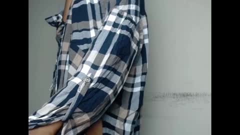 Snapshot of xcreamypussy chatting on 12/27/24, 05:42 xcreamypussy online show from 12/27/24, 05:42