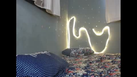 Snapshot of xcreamypussy chatting on 02/13/25, 08:27 xcreamypussy online show from 02/13/25, 08:27