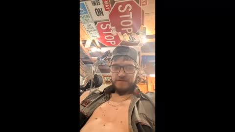 Snapshot of xdewx24 chatting on 04/25/26, 05:32 xdewx24 online show from 04/25/26, 05:32