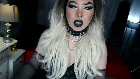 Zhavia online show from 09/23/25, 06:00