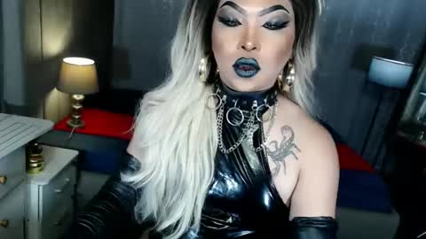 Zhavia online show from 11/04/25, 06:29