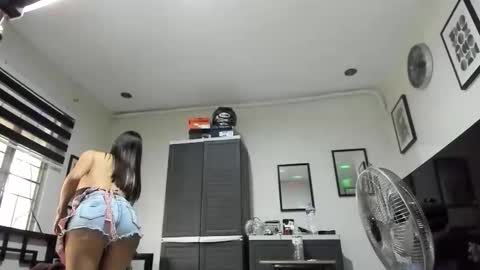 xdreamangel online show from 02/15/26, 07:51