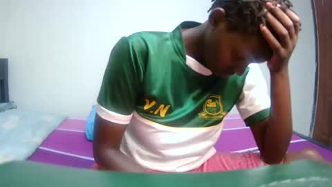 xeenah online show from 12/14/25, 11:48