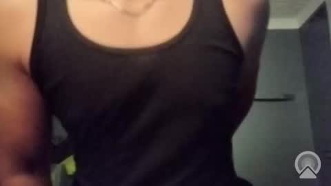 xeesaa online show from 10/06/25, 10:51