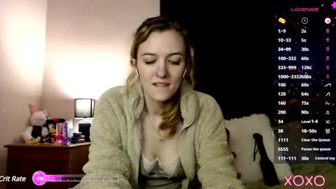 Snapshot of xelliee_rosex chatting on 01/14/25, 05:19 EllieeRose online show from 01/14/25, 05:19