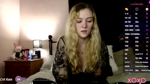 Snapshot of xelliee_rosex chatting on 02/09/25, 12:49 EllieeRose online show from 02/09/25, 12:49