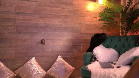 Xena online show from 02/12/26, 03:45