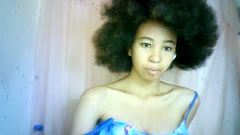 xenna610827 online show from 03/07/25, 08:13