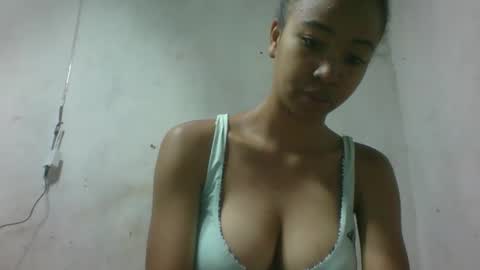 Snapshot of xenna610827 chatting on 03/08/26, 09:02 xenna610827 online show from 03/08/26, 09:02