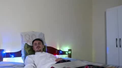 xfallen_angelxx online show from 12/16/25, 02:05