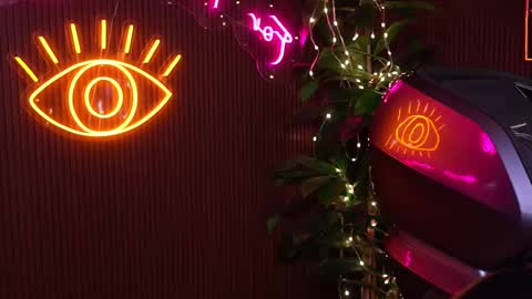 Anne online show from 03/01/25, 04:58