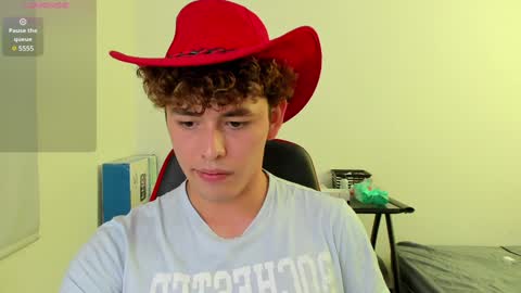 Snapshot of xhans17 chatting on 12/13/24, 09:13 xhan online show from 12/13/24, 09:13