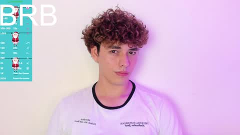 Snapshot of xhans17 chatting on 12/31/24, 10:23 xhan online show from 12/31/24, 10:23