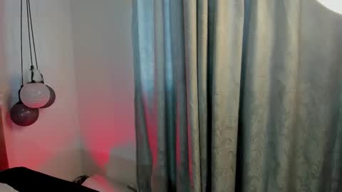 Snapshot of xhinata_hyugaxx chatting on 09/20/25, 10:22 hinata online show from 09/20/25, 10:22