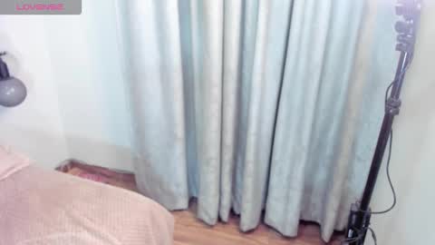 Snapshot of xhinata_hyugaxx chatting on 11/07/25, 10:54 hinata online show from 11/07/25, 10:54