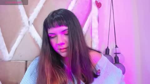 Snapshot of xhinata_hyugaxx chatting on 11/12/25, 11:36 hinata online show from 11/12/25, 11:36