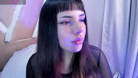 Snapshot of xhinata_hyugaxx chatting on 12/14/25, 11:20 hinata online show from 12/14/25, 11:20