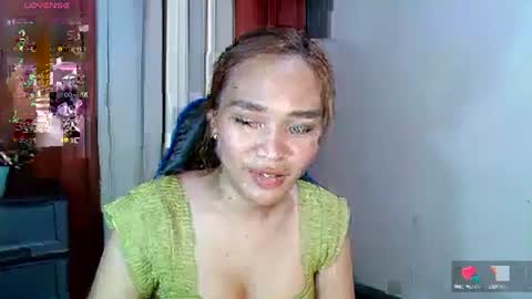 xhotlickerkiarax online show from 12/30/24, 02:40