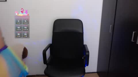 Xia online show from 11/09/25, 10:19