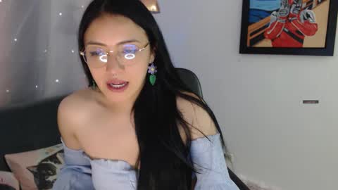 Snapshot of xia_abbey chatting on 04/14/26, 10:49 Xia online show from 04/14/26, 10:49