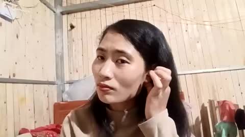 Snapshot of xiagoal_cute chatting on 05/24/26, 12:10 xiagoal_cute online show from 05/24/26, 12:10