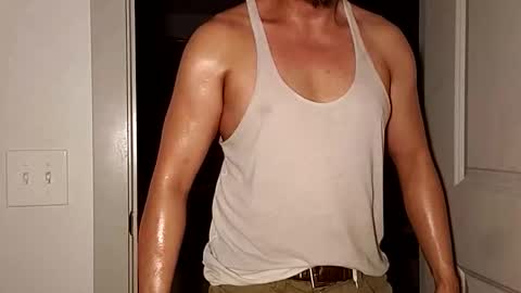 Snapshot of xian_quatro16 chatting on 10/20/25, 10:38 Ryan Khristopher online show from 10/20/25, 10:38