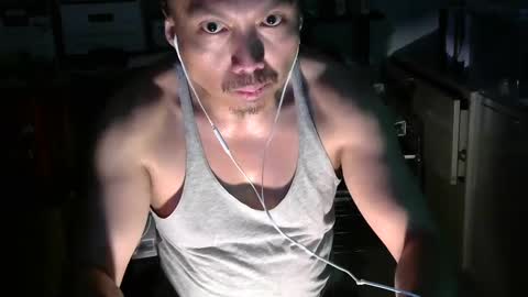 xianquatro16 online show from 01/25/25, 12:37